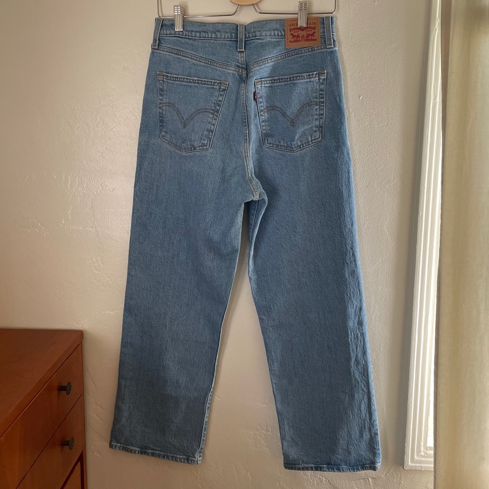 Levi’s Ribcage straight jeans